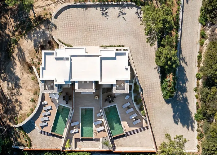 Seaesta Villa *