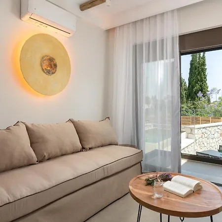Seaesta Villa
