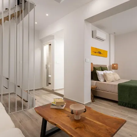 Seaesta Villa *